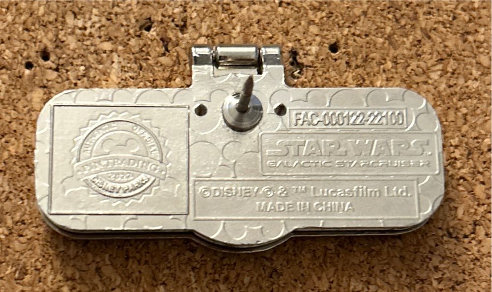 Chandrila Star Line Star Wars Galactic Star Cruiser Pin  pin collectible [Barcode 400931813388] - Main Image 4