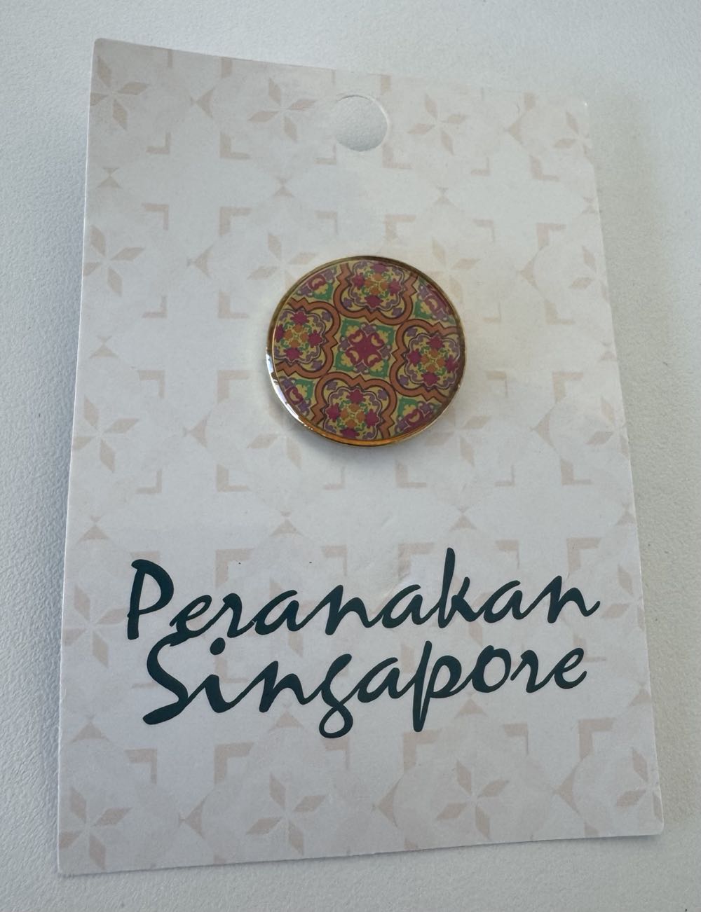 Baba Nyonya Peranakan Pattern  pin collectible - Main Image 2