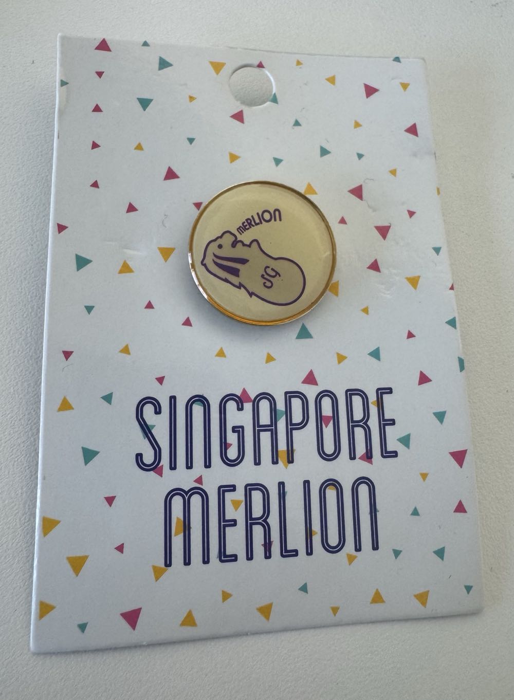 Merlion  pin collectible - Main Image 2