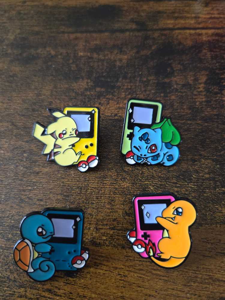 Pokemon Gameboy  pin collectible - Main Image 2