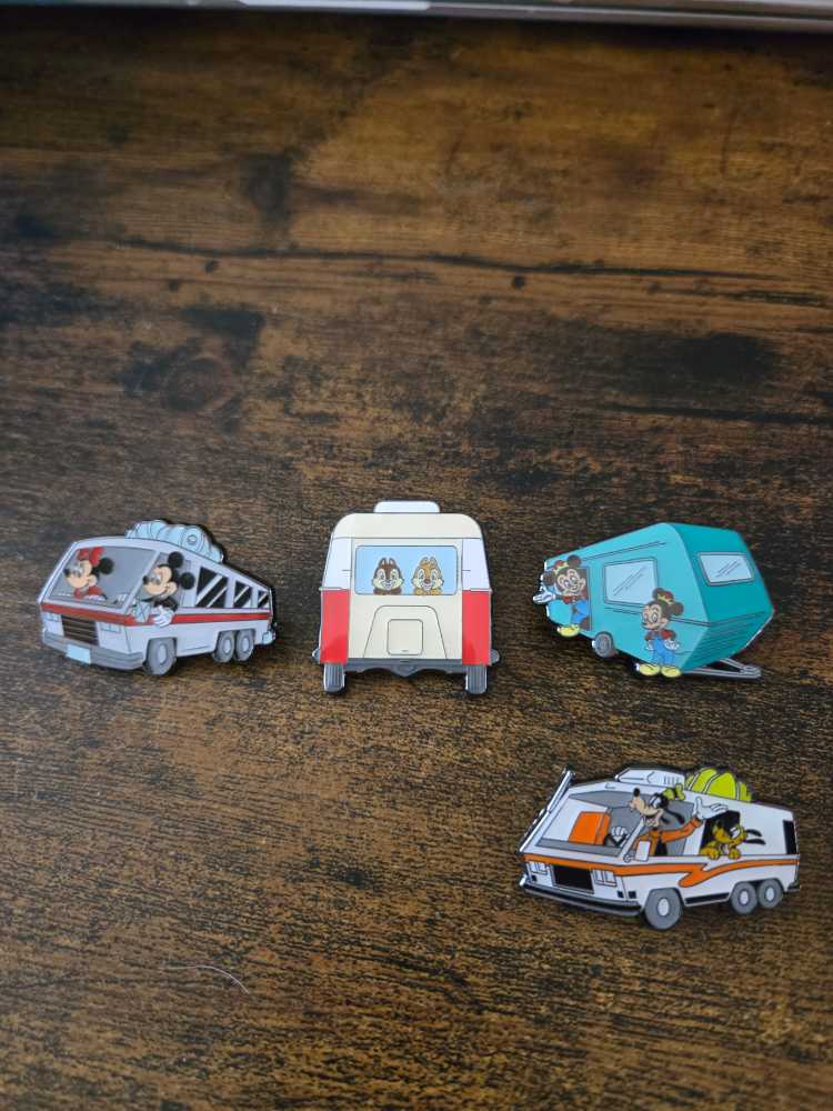Mickey Camping Trailers  pin collectible - Main Image 2