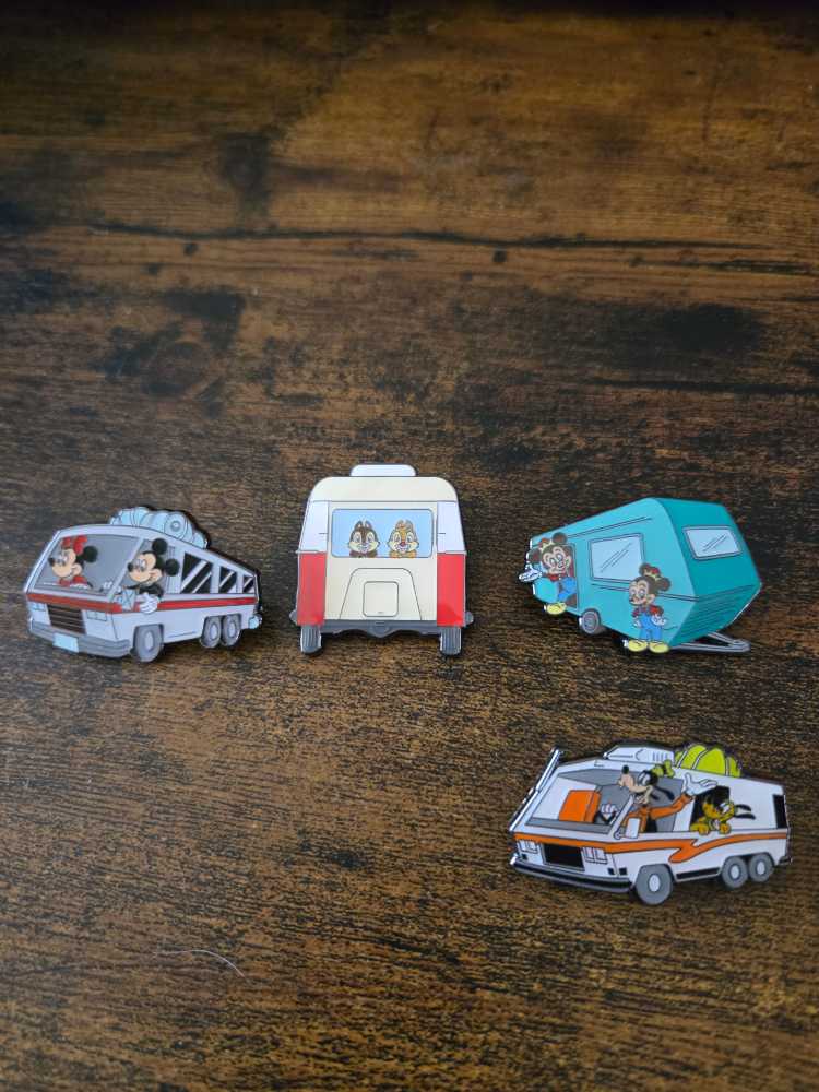 Mickey Camping Trailers  pin collectible - Main Image 2