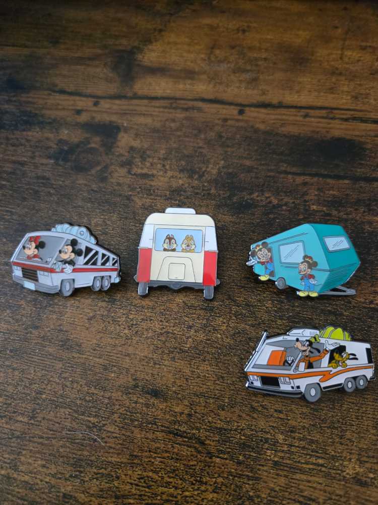 Mickey Camping Trailers  pin collectible - Main Image 2