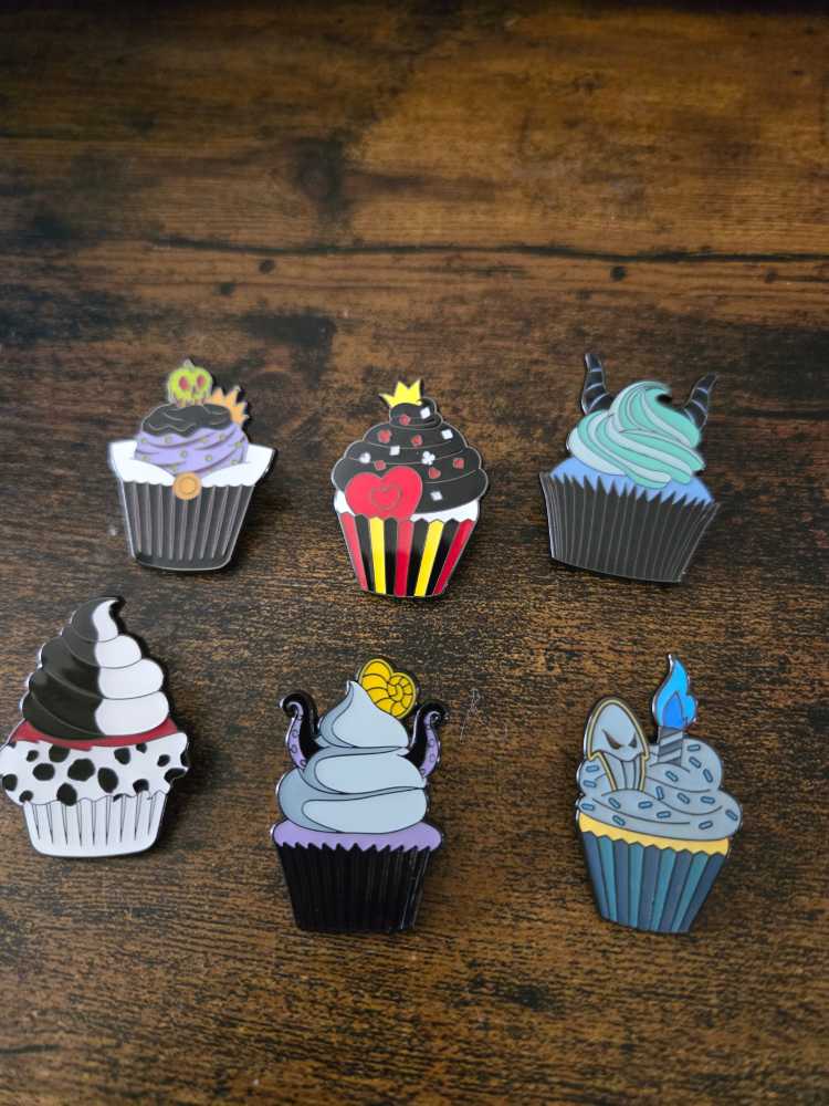 Villain Cupcake  pin collectible - Main Image 2