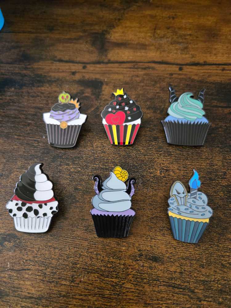 Villain Cupcake  pin collectible - Main Image 2