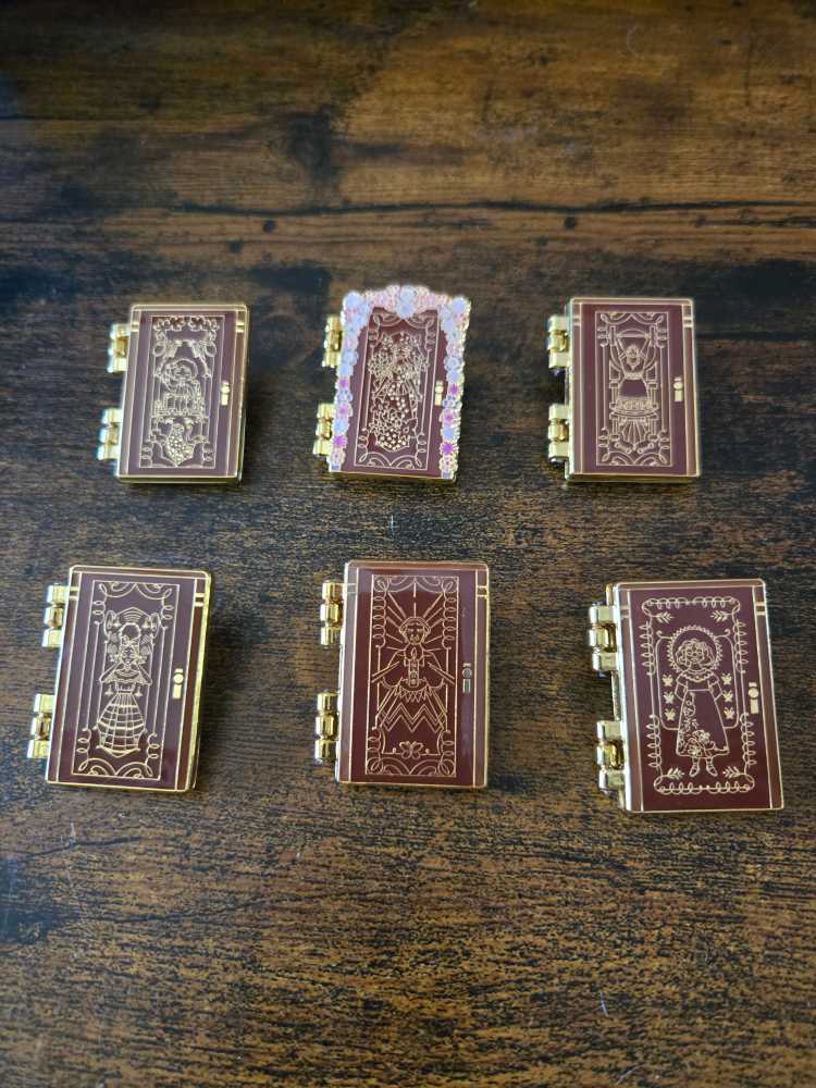 Encanto Doors  pin collectible - Main Image 3