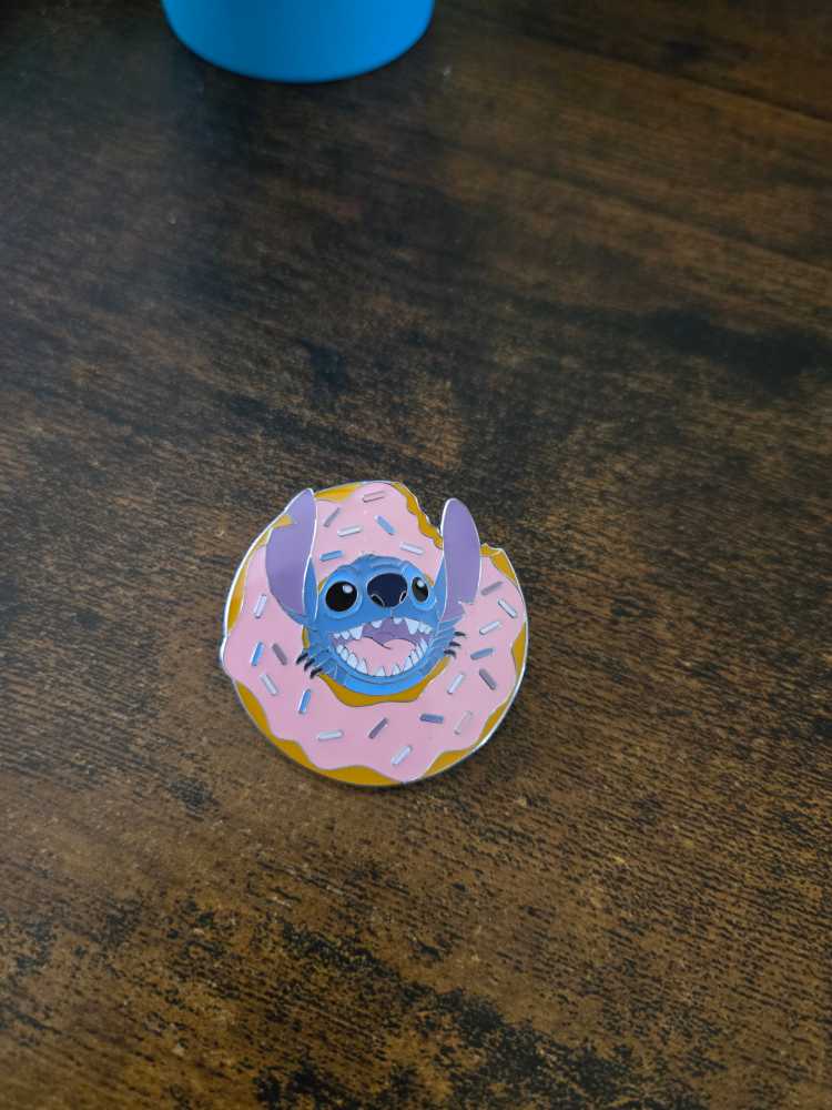 2011 Character Cupcake Booster Set - Donald Duck