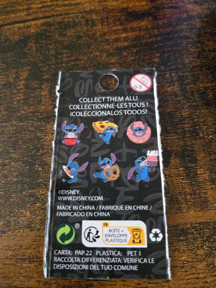 Stitch With Food  pin collectible - Main Image 3
