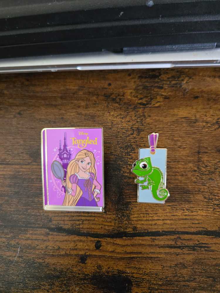 HKDL Zootopia Mystery Pin Set - Chief Bogo