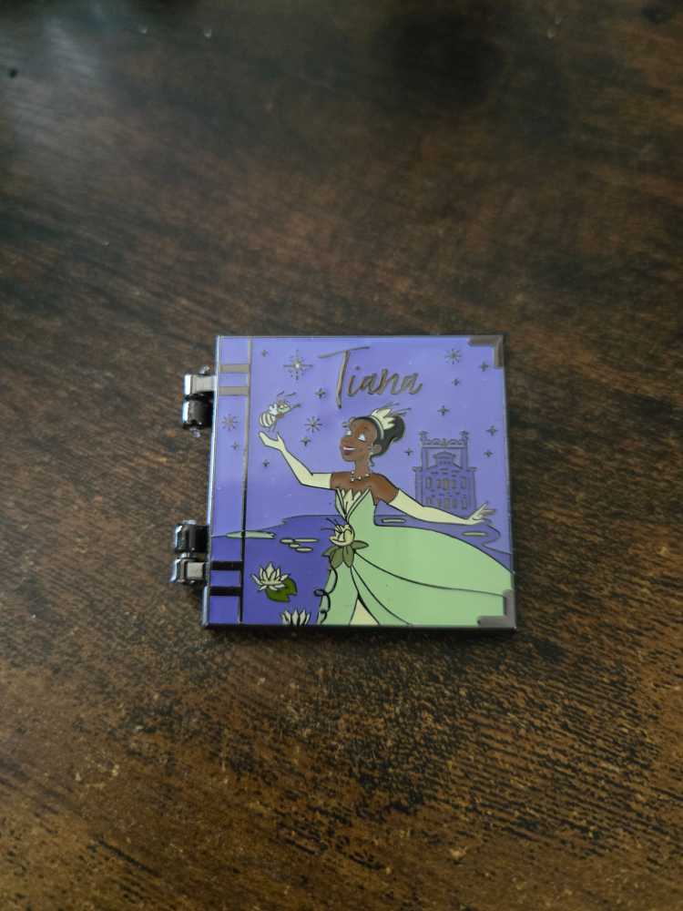 Wimbledon Lapel Badge Set - Tennis Ball