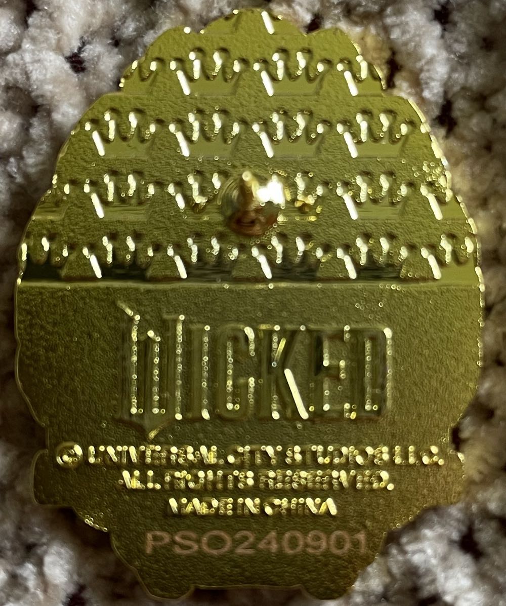 Wicked (Glinda) @Loungefly  pin collectible - Main Image 2