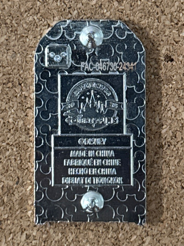 Trash Bin - Snow White - Hard Enamel, Metal pin collectible - Main Image 2