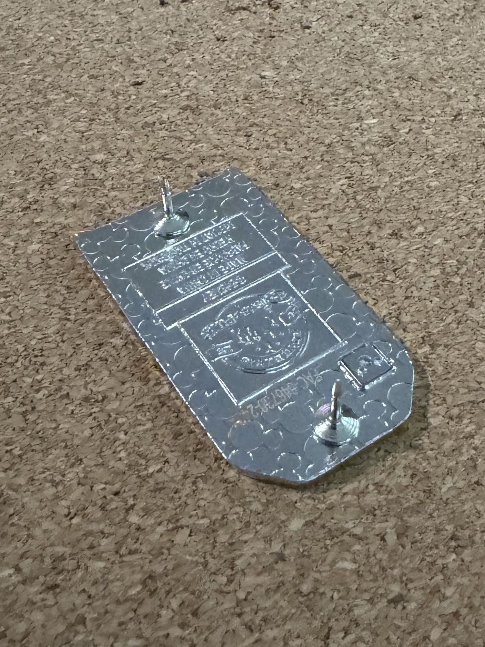 Trash Bin - Snow White - Hard Enamel, Metal pin collectible - Main Image 3