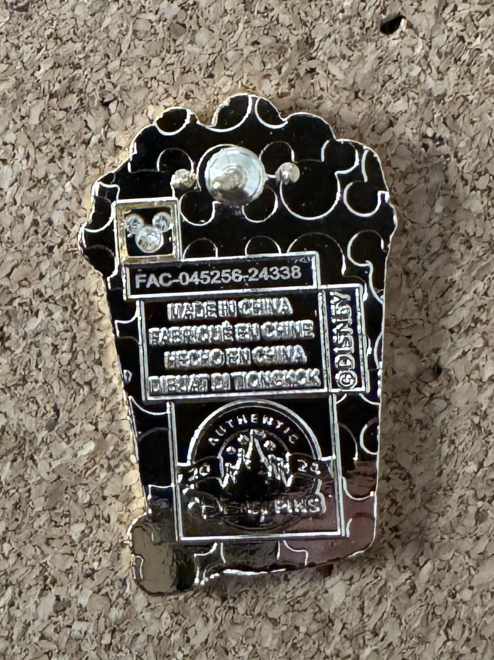 Popcorn Bucket - Donald Duck - Hard Enamel, Metal pin collectible - Main Image 2