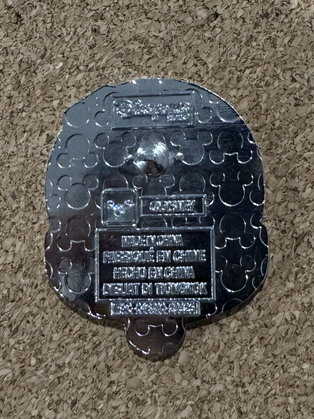 Dog & Cat Collar - Lucky - Hard Enamel, Metal pin collectible - Main Image 2