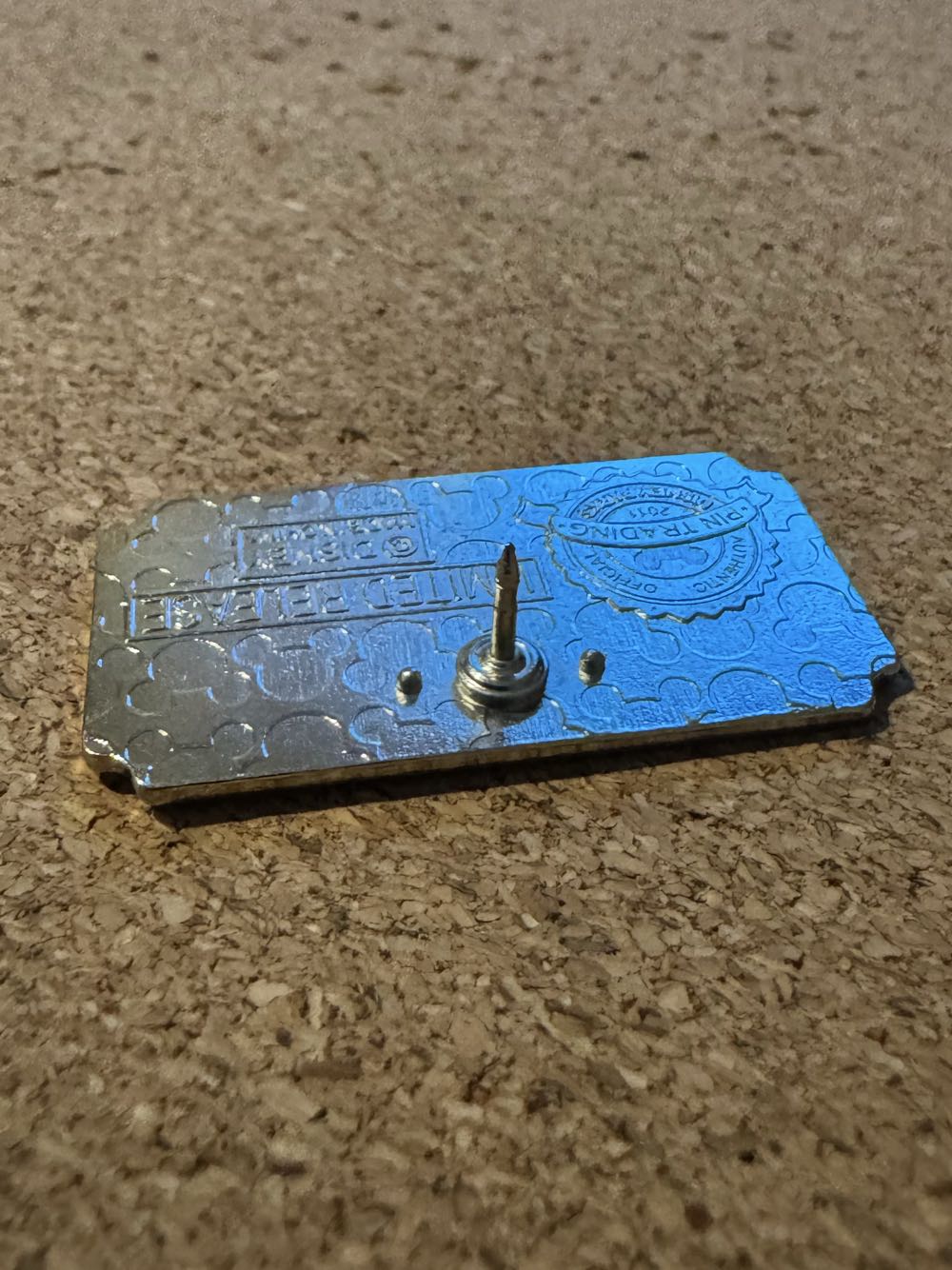 Admit One Ticket - Donald Duck - Hard Enamel, Metal pin collectible - Main Image 3