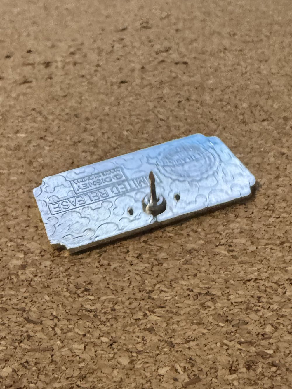 Admit One Ticket - Minnie Mouse - Hard Enamel, Metal pin collectible - Main Image 3