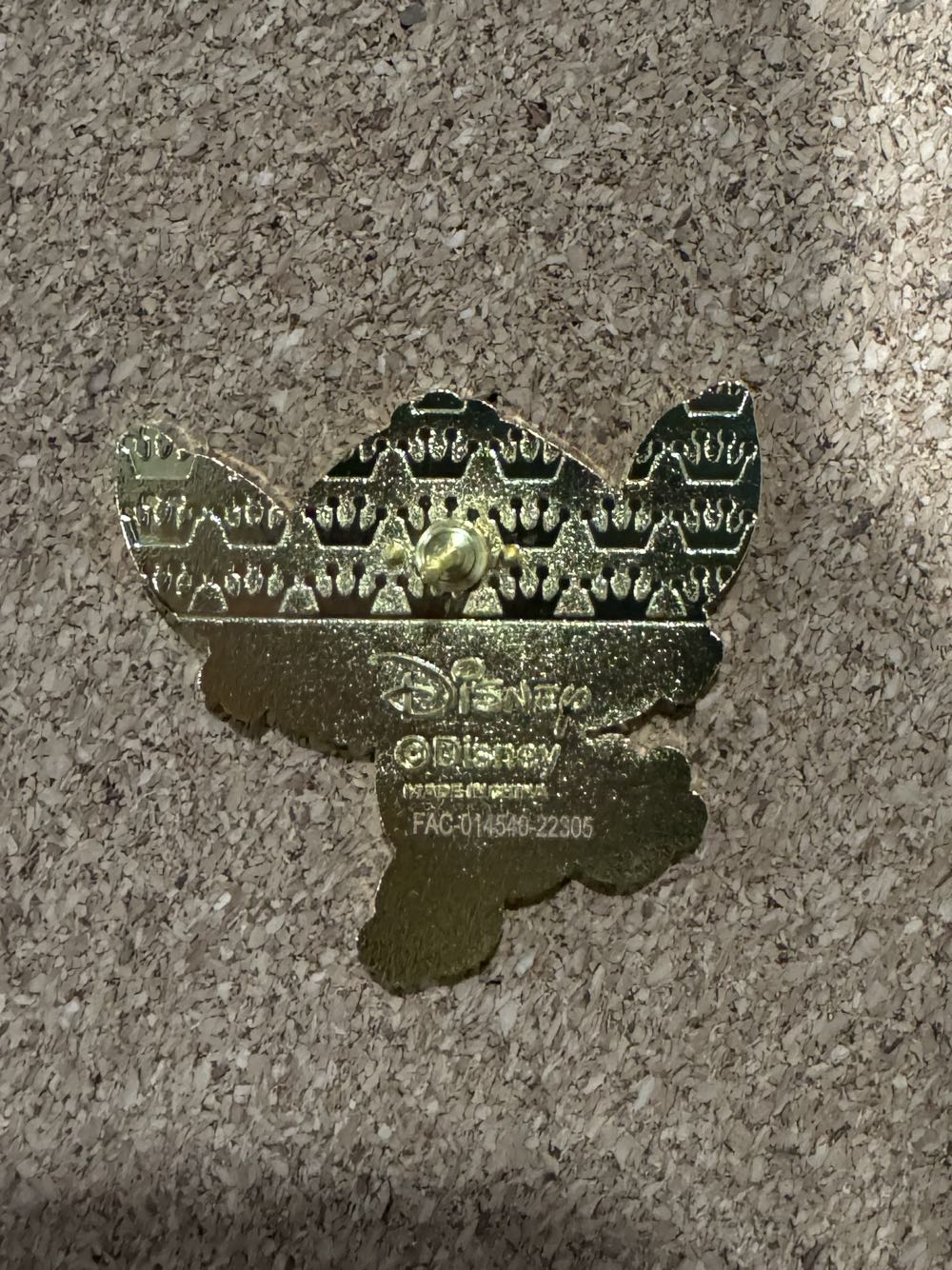 LFLY Balloon Animal - Stitch - Disney Loungefly pin collectible - Main Image 2