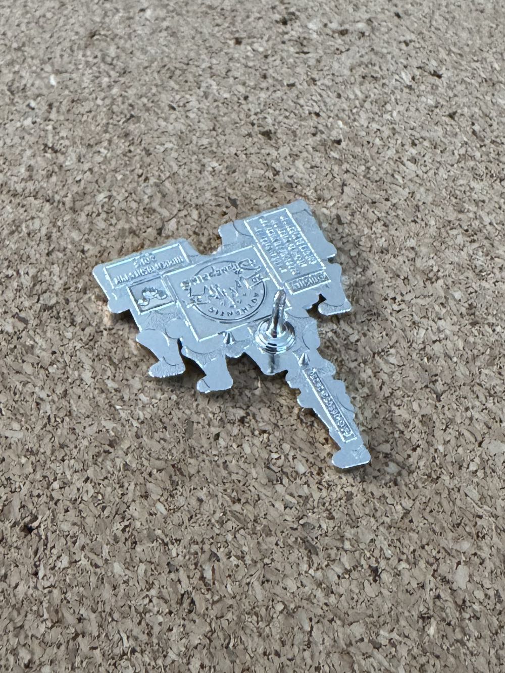 Castle 2025 Wave A - Balloons - Hidden Mickey pin collectible - Main Image 3