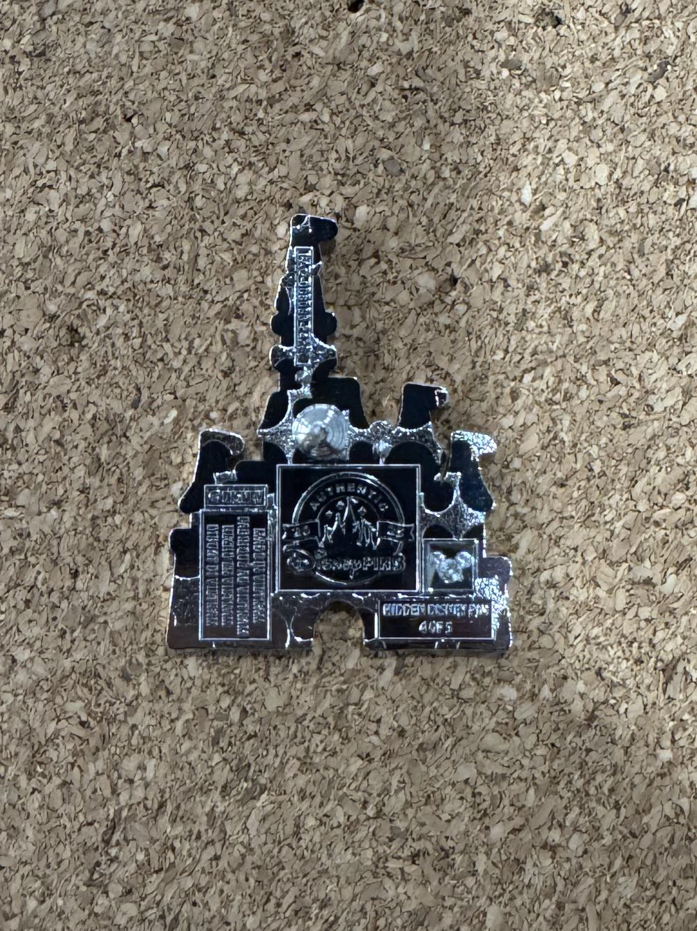 Castle 2025 Wave A - Haunted Mansion - Hidden Mickey pin collectible - Main Image 2