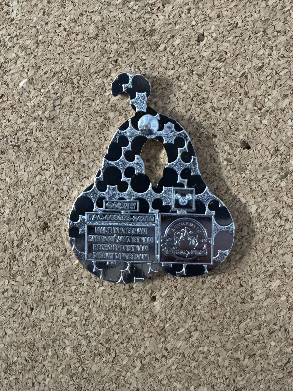 Headphone - Genie - Hard Enamel, Metal pin collectible - Main Image 2