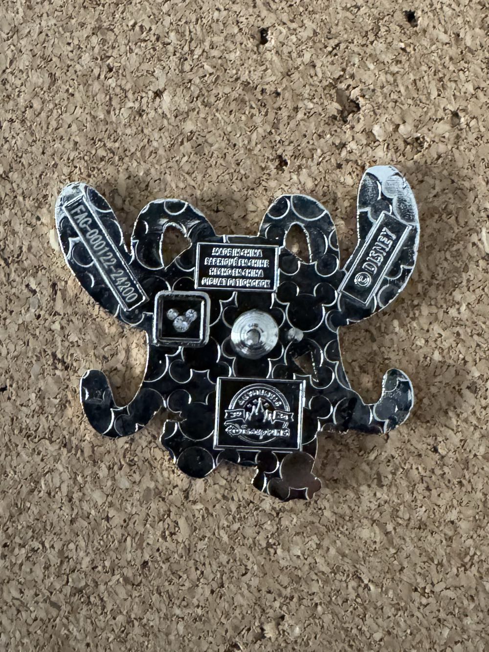 Stitch & Cousins - Angel - Hard Enamel, Metal pin collectible - Main Image 2