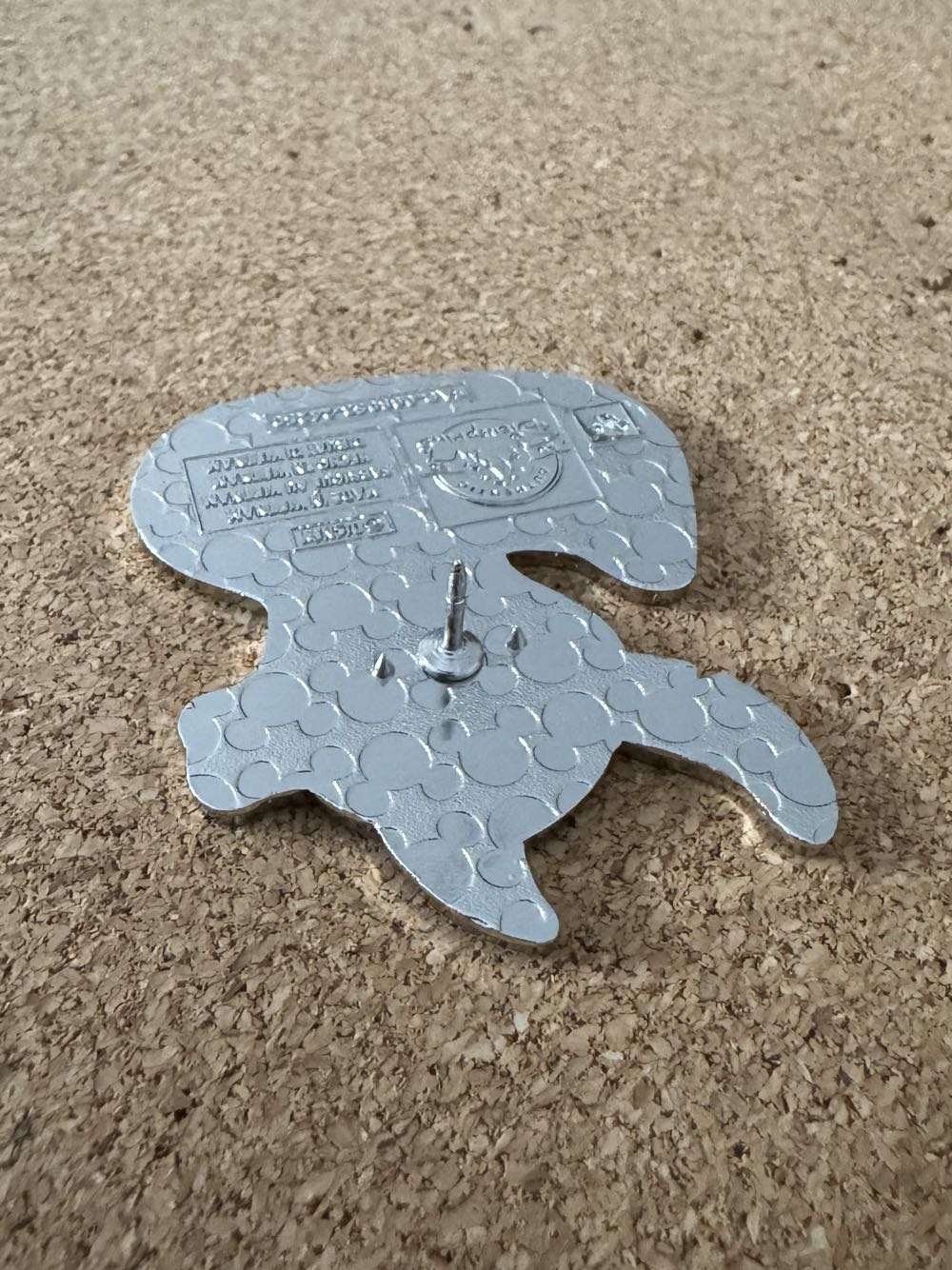 Ducks of Disney - Stitch - Hard Enamel, Metal pin collectible - Main Image 3