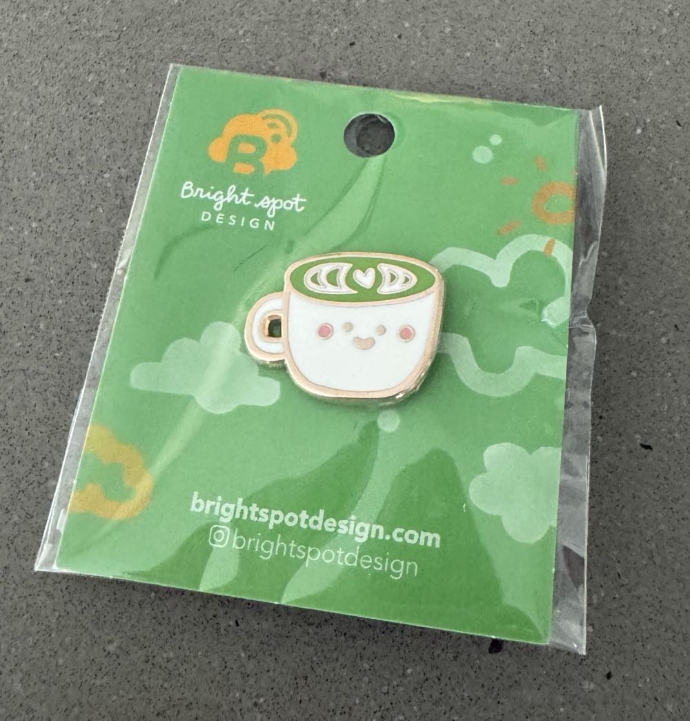 Cup  pin collectible - Main Image 2