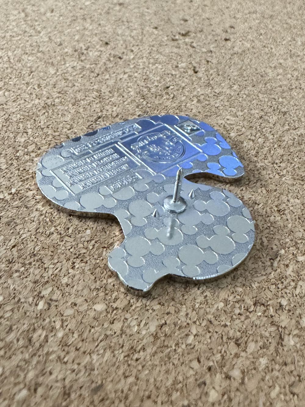 Ducks of Disney - Baymax - Hard Enamel, Metal pin collectible - Main Image 3