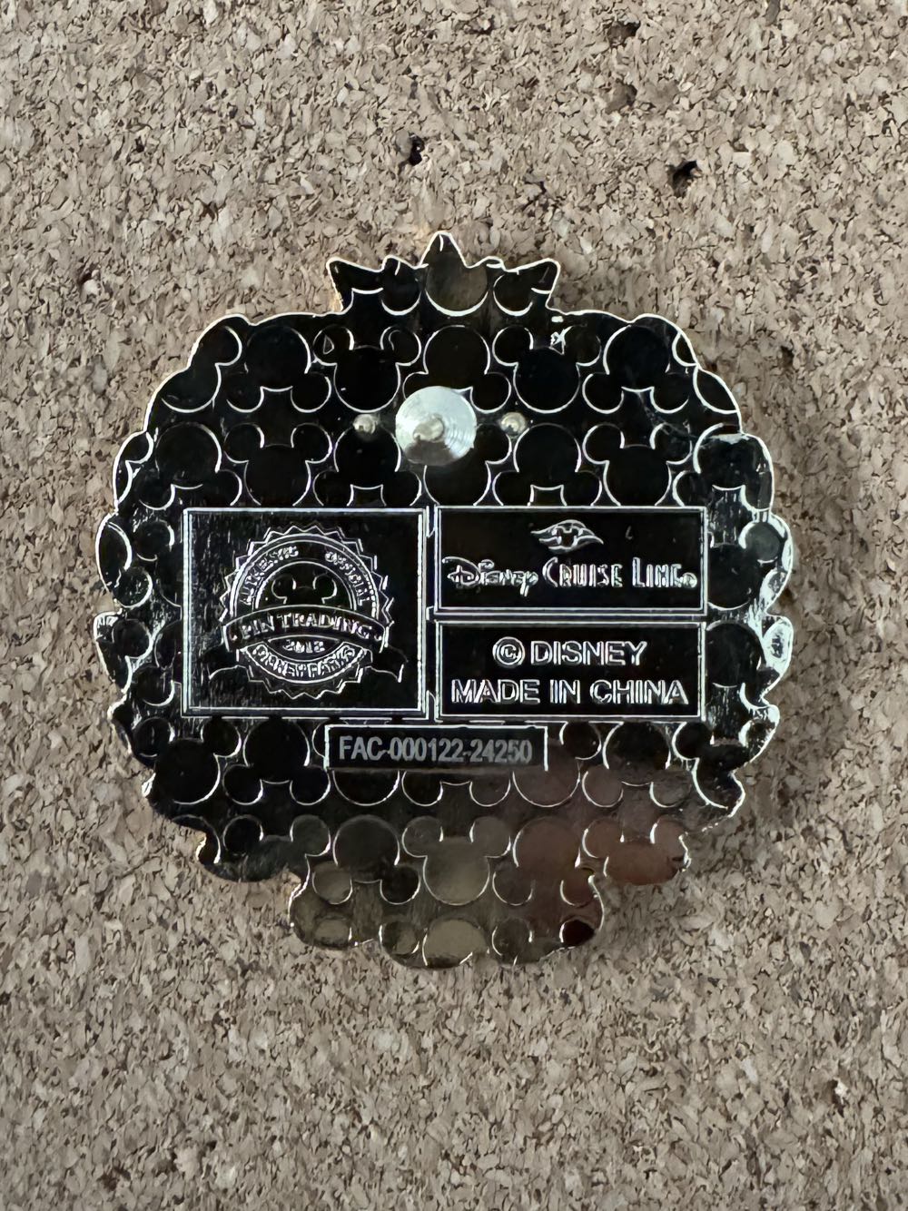 Disney Magic Cruise Ship - Sorcerer Mickey - Hard Enamel, Metal pin collectible - Main Image 2