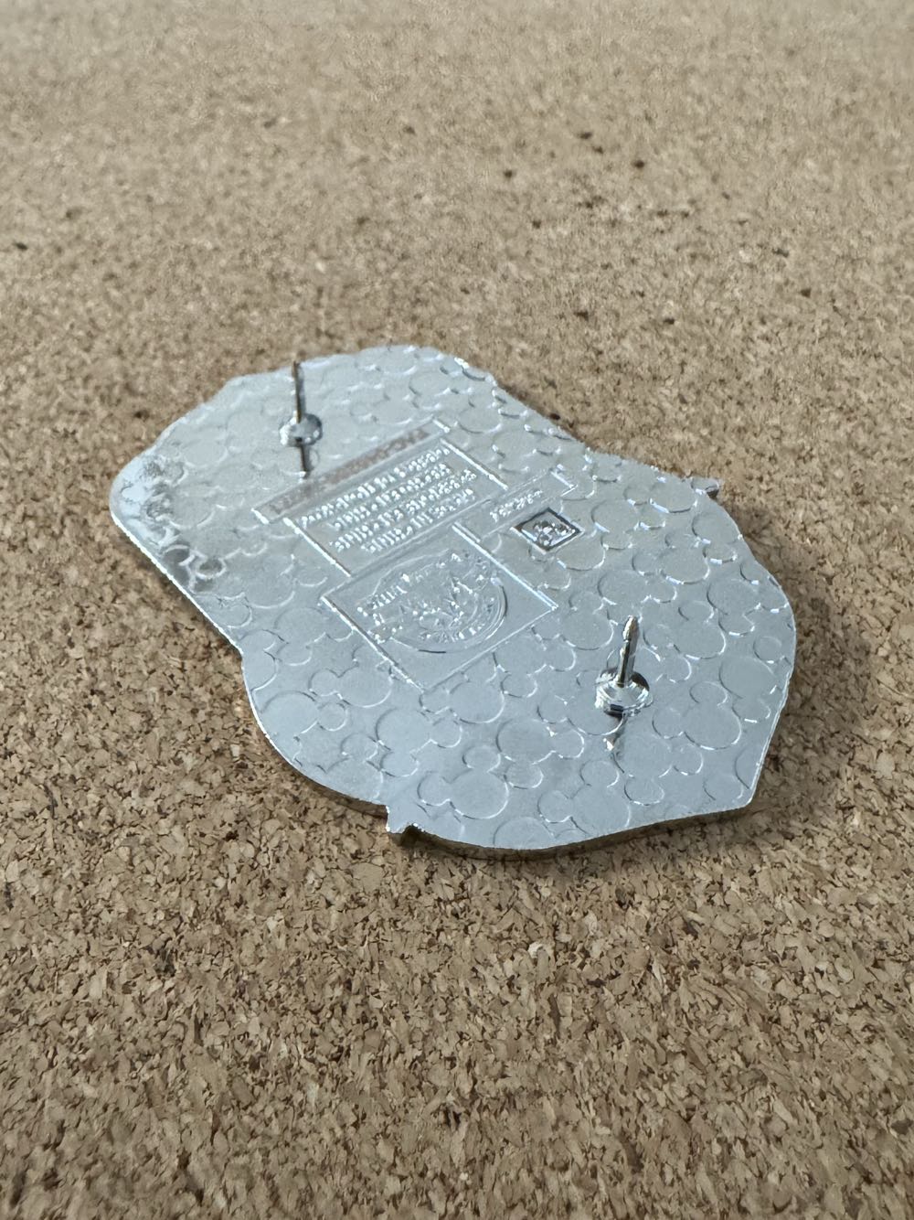 Expedition Everest - Yeti on Snowboard - Hard Enamel, Metal pin collectible - Main Image 3