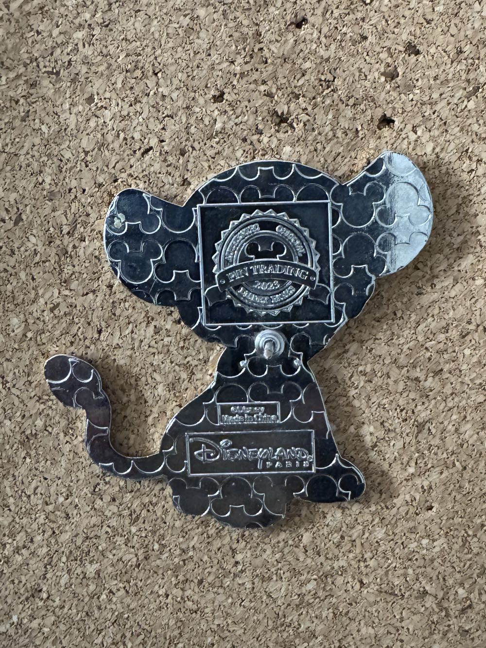 DLP Lion King - Nala as a Cub - Hard Enamel, Metal pin collectible - Main Image 2