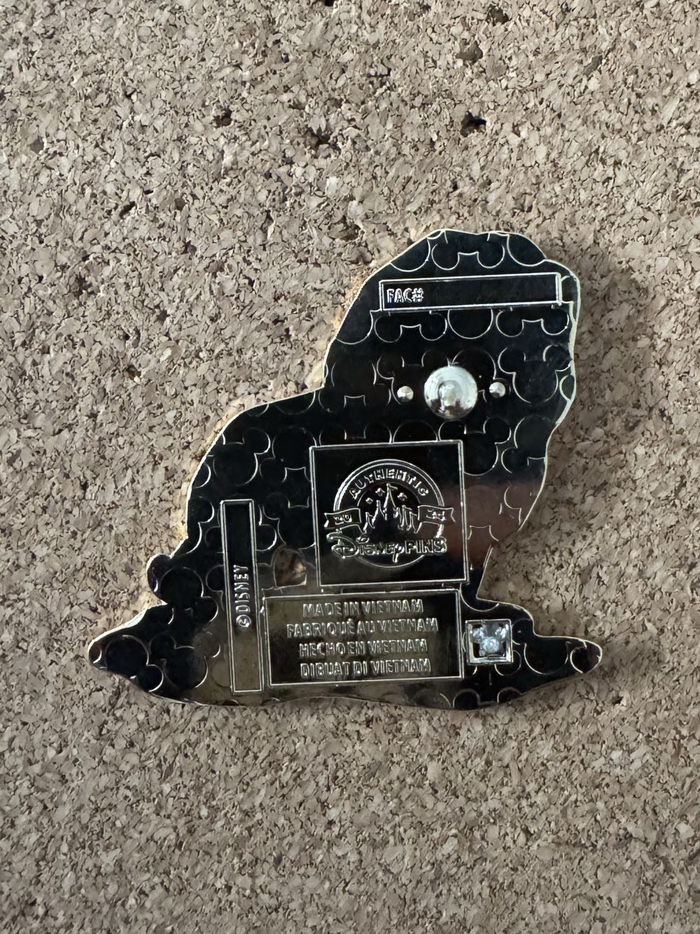 LK - Mufasa & Simba - Hard Enamel, Metal pin collectible - Main Image 2