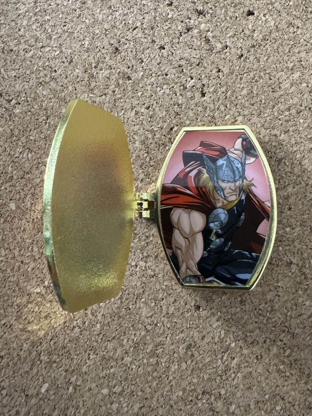 LFLY Marvel Hinged Infinity Stones - Reality Stone - Thor - Marvel Loungefly Hinged pin collectible - Main Image 2