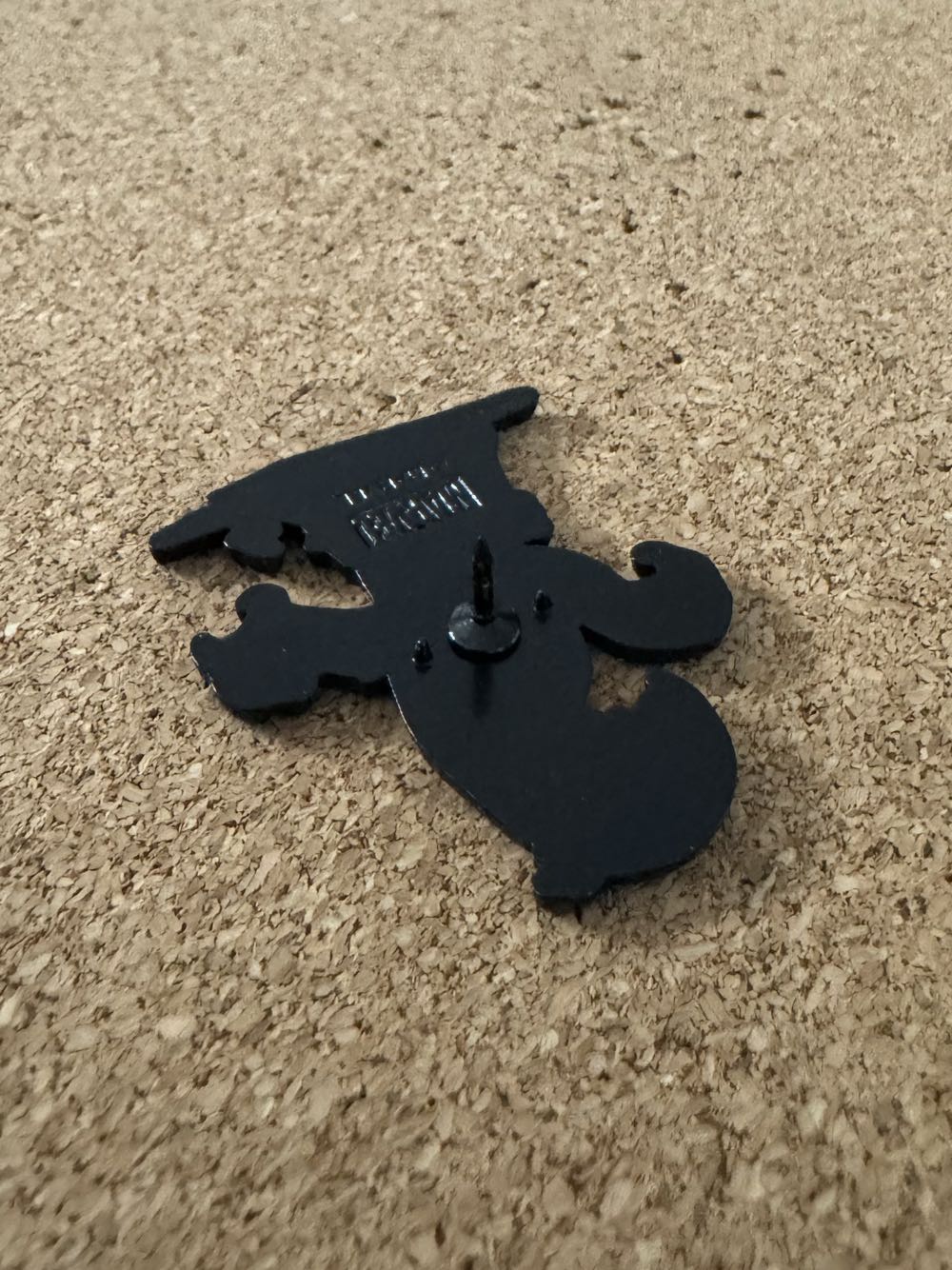 Marvel Skottie Young 2019 - Venom & Spider-Man - Marvel Enamel Pin pin collectible - Main Image 3