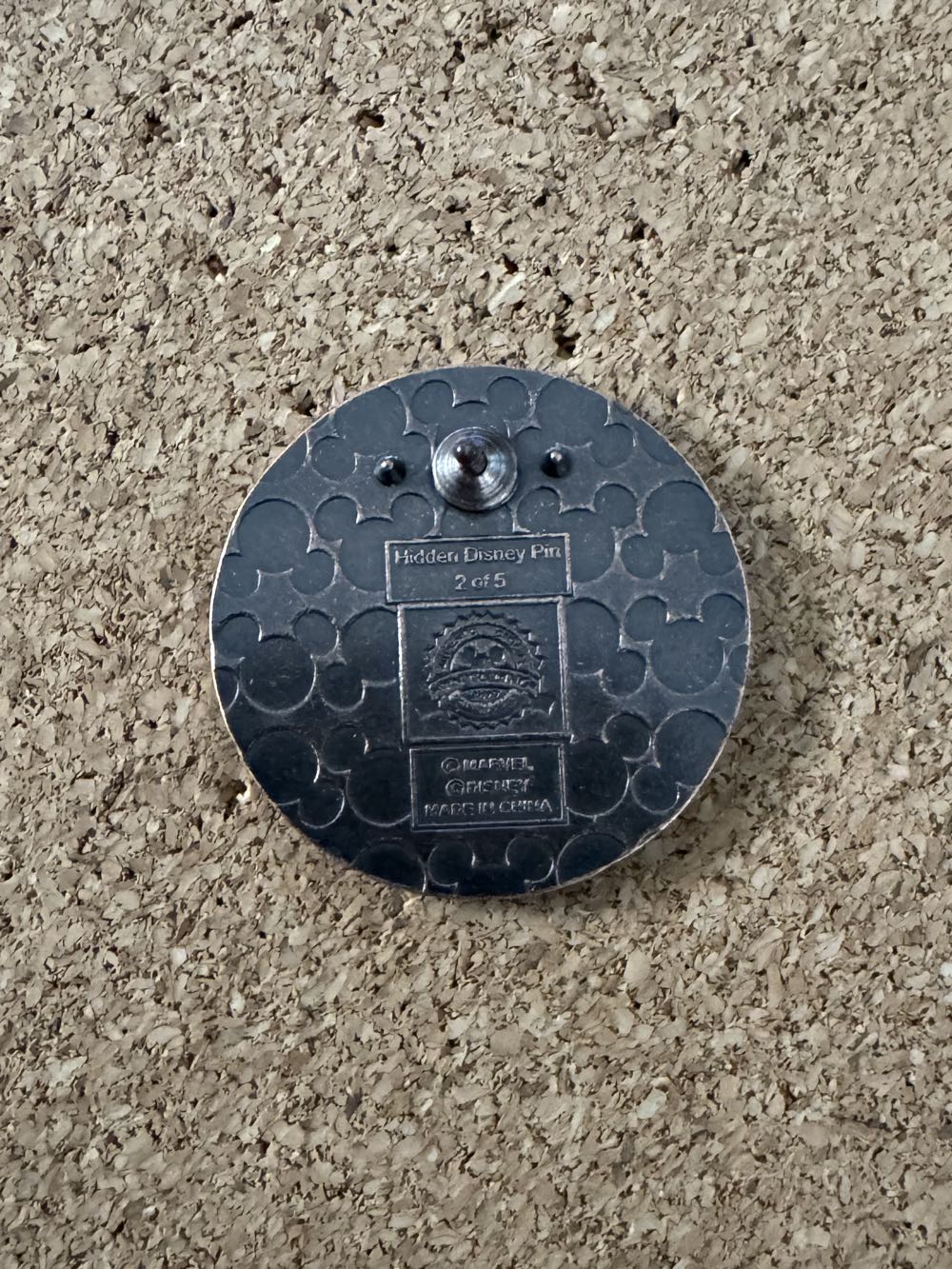 Marvel Icons 2020 - Spider-Man - Hidden Mickey pin collectible - Main Image 2