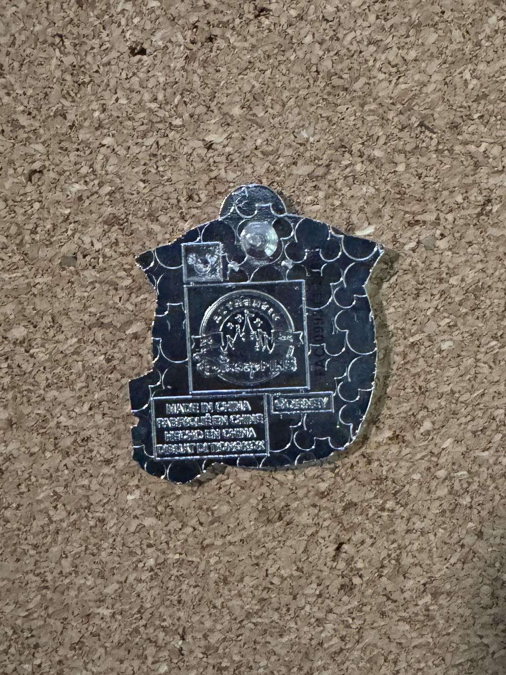 Princess Candle - Aurora - Hard Enamel, Metal pin collectible - Main Image 2