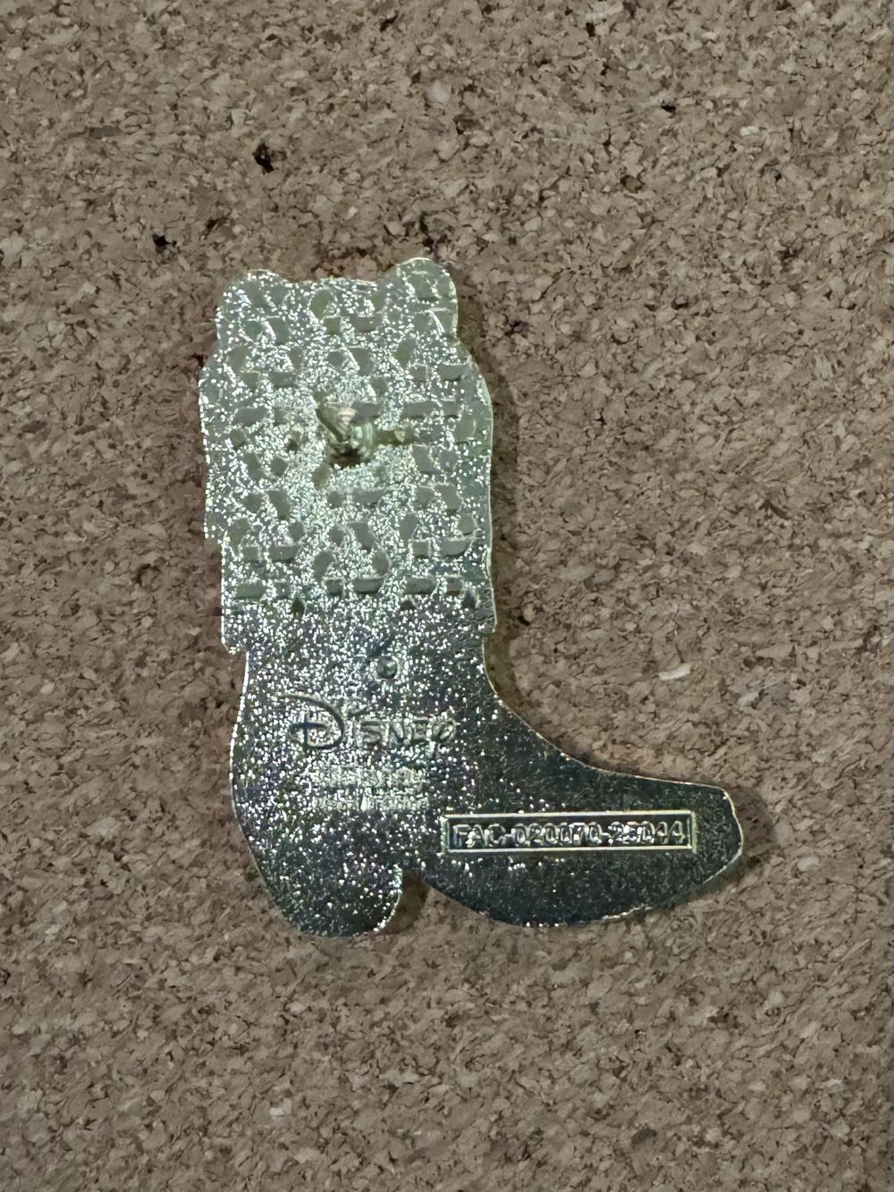 LFLY Princess Cowboy Boot - Snow White - Disney Loungefly pin collectible - Main Image 2