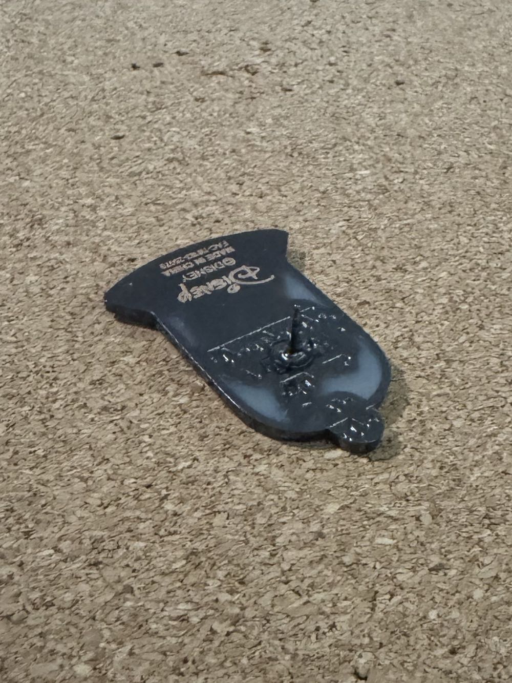 LFLY Princess Terrarium - Moana - Disney Loungefly Stained Glass Pin pin collectible - Main Image 3