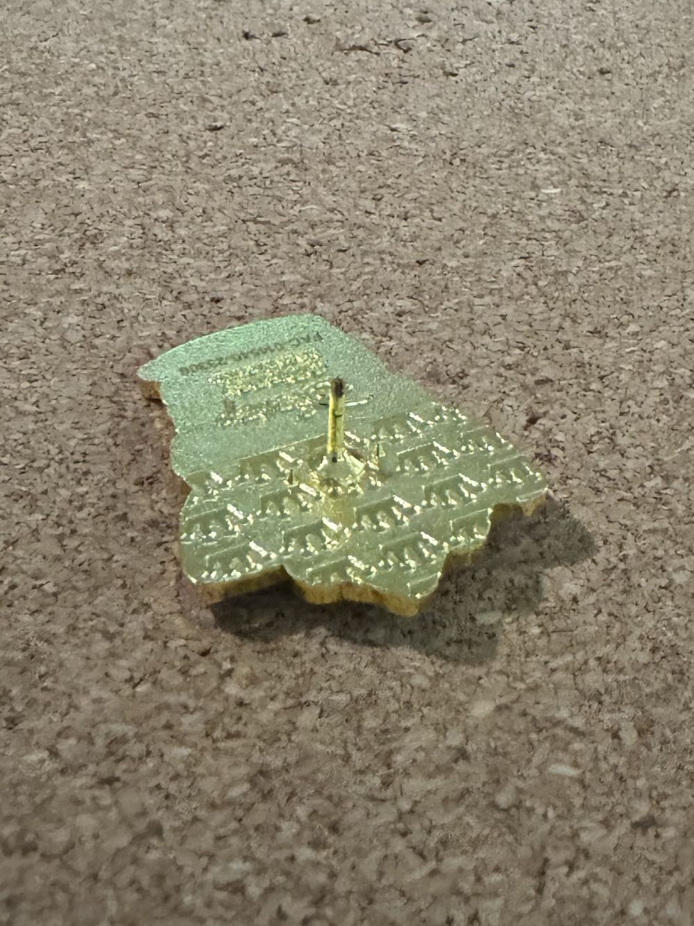 LFLY Princess Flower Pot - Moana - Disney Loungefly pin collectible - Main Image 3