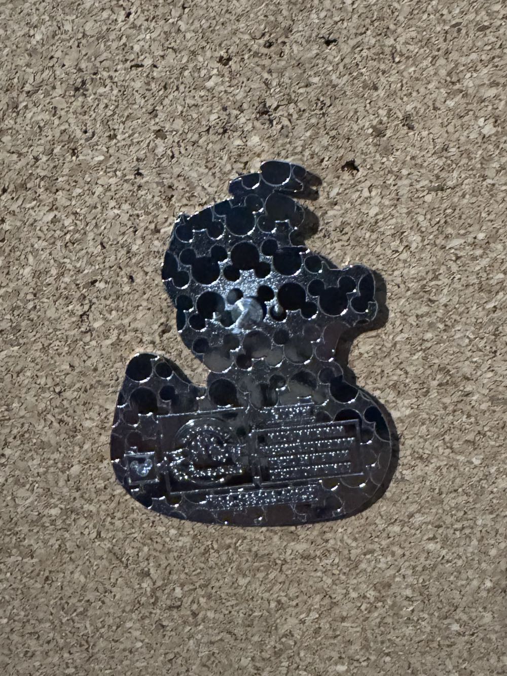 Ducks of Disney - Powerline - Hard Enamel, Metal pin collectible - Main Image 2