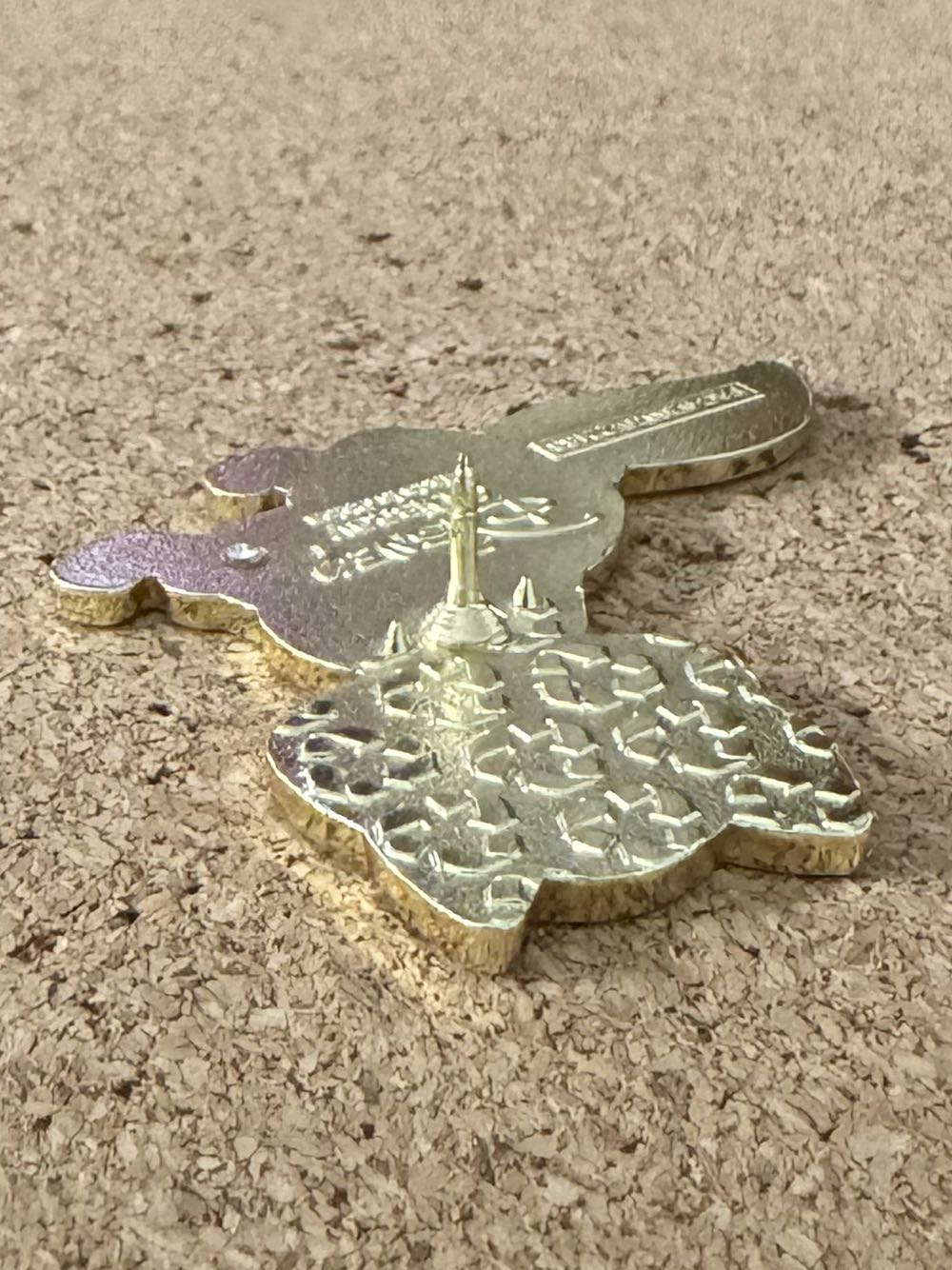 BL Animals in Raincoats - Tod - Disney BoxLunch pin collectible - Main Image 3