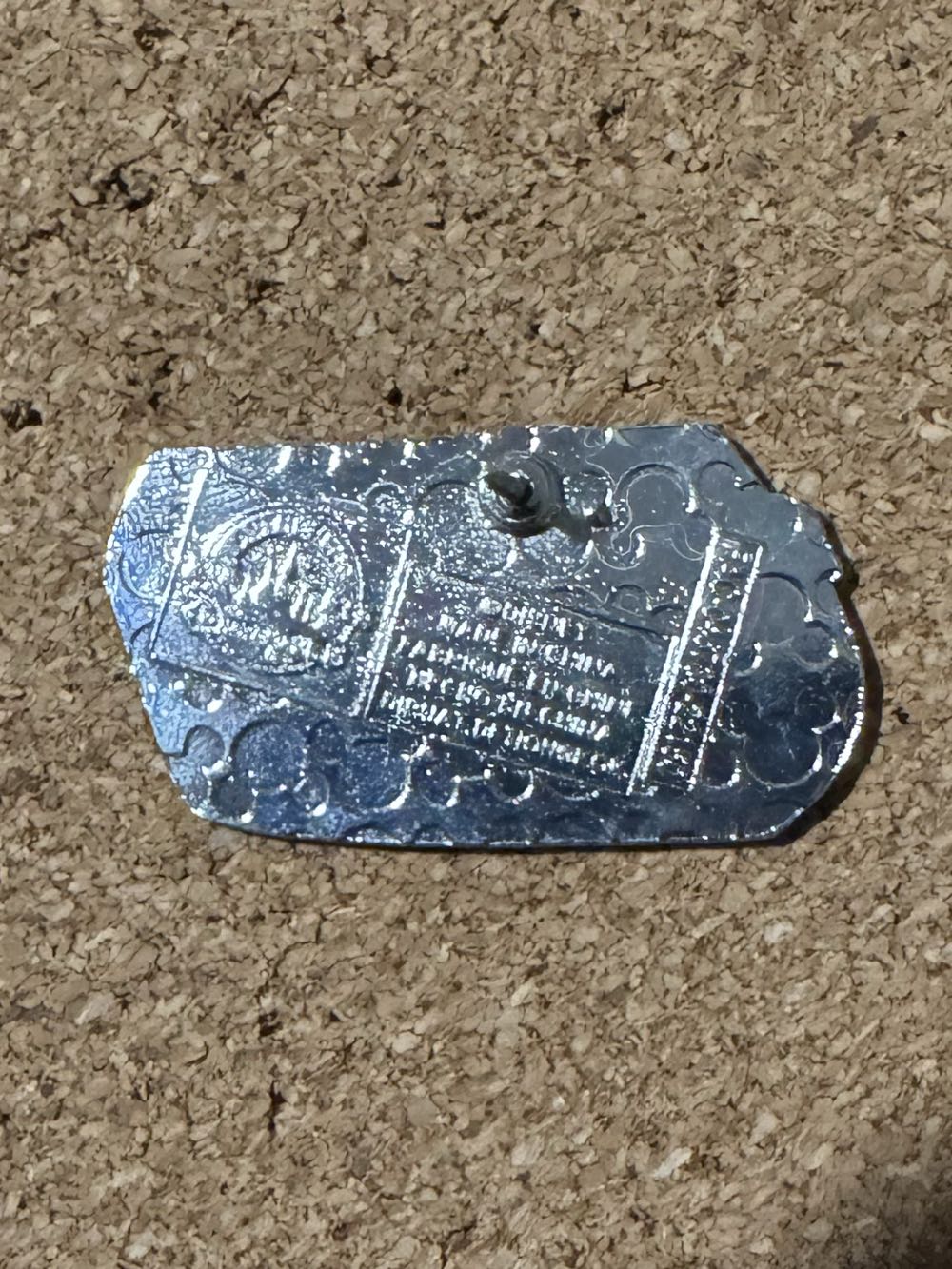 Sweet Dreams - Lady - Hard Enamel, Metal pin collectible - Main Image 2