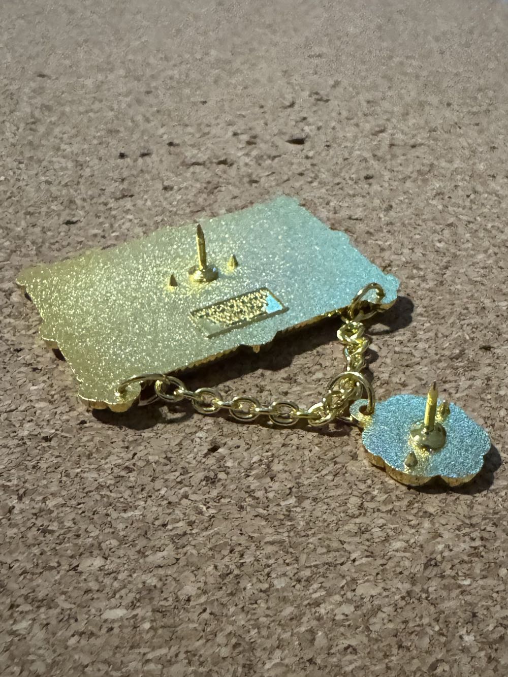 BL 101 Dalmatians Picture Frame - Lucky & Penny - Disney BoxLunch pin collectible - Main Image 3