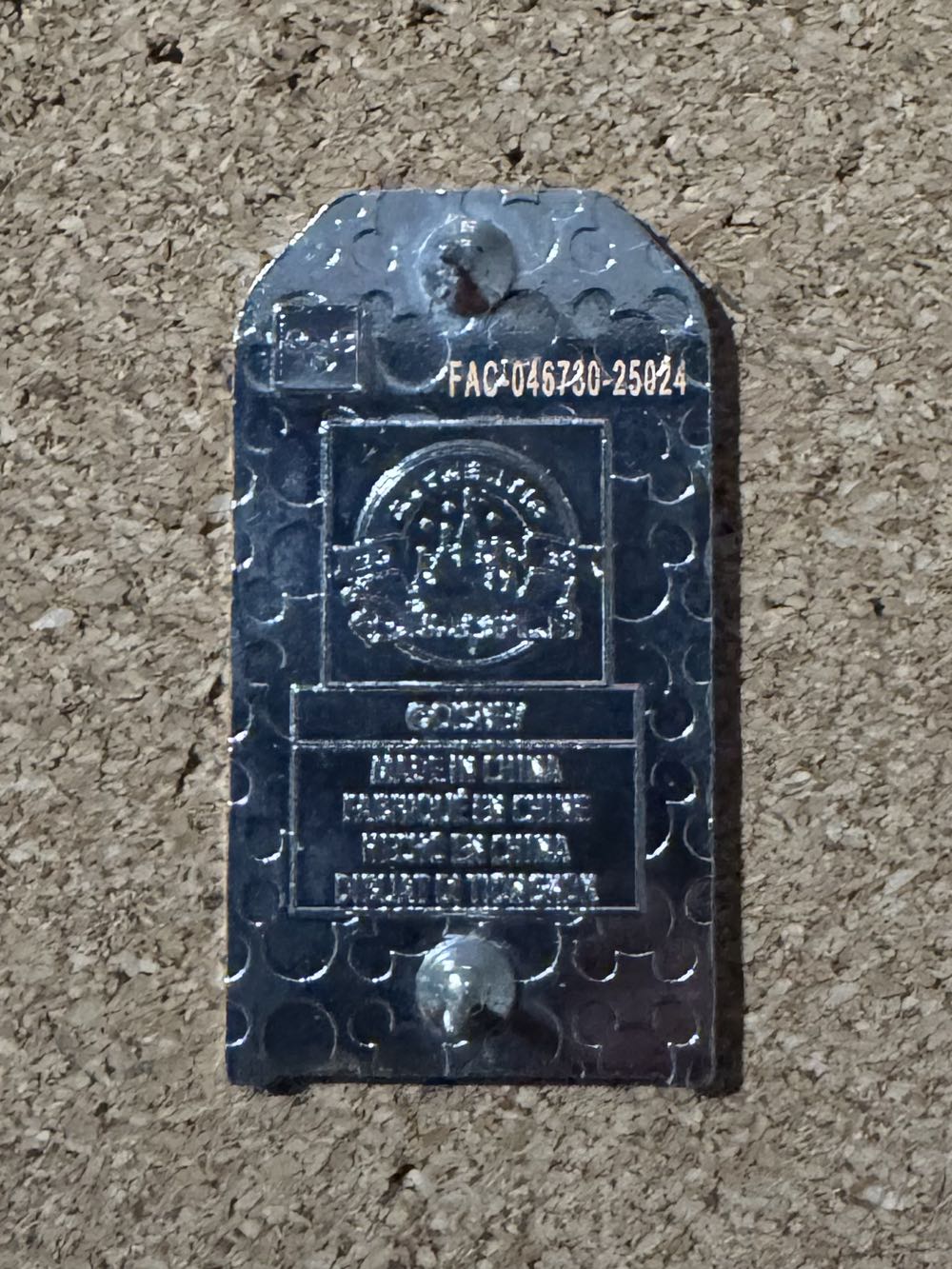 Trash Bin - Cheshire Cat - Hard Enamel, Metal pin collectible - Main Image 2