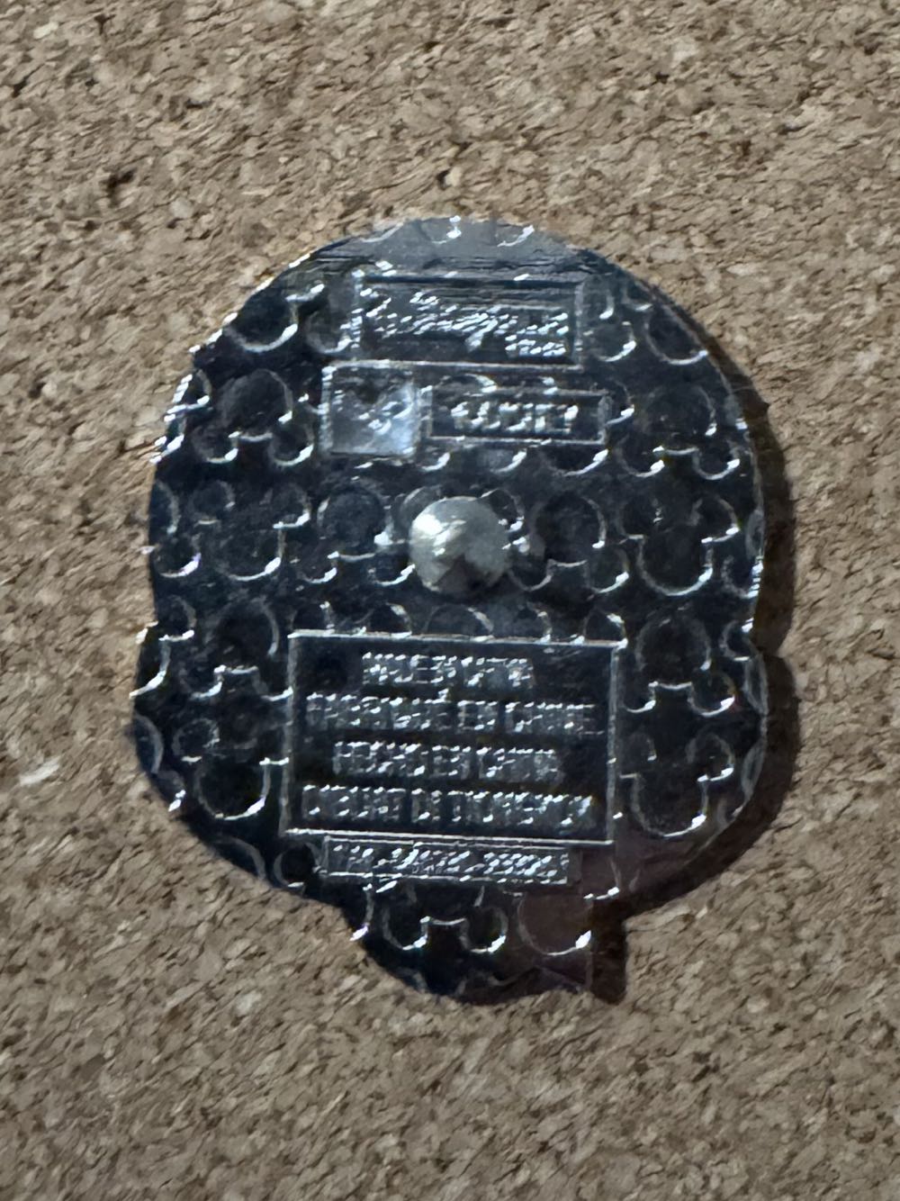 Dog & Cat Collar - Toulouse - Hard Enamel, Metal pin collectible - Main Image 2