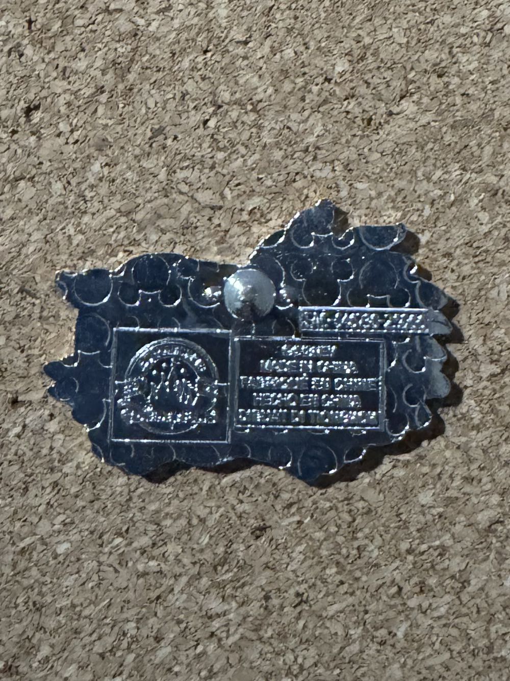 Sweet Dreams - Flower - Hard Enamel, Metal pin collectible - Main Image 2