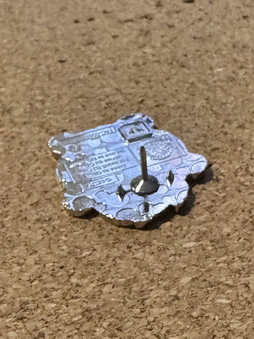 Munchlings S4 - Kit Cloudkicker - Hard Enamel, Metal pin collectible - Main Image 3