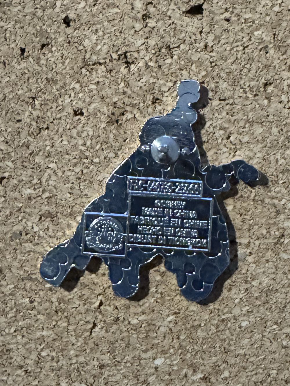 Sweet Dreams - Dumbo - Hard Enamel, Metal pin collectible - Main Image 2