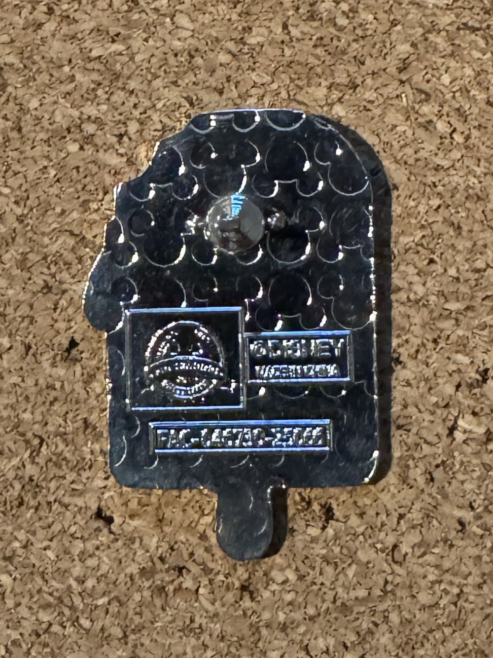 Ice Cream Bar - Mickey Mouse - Hard Enamel, Metal pin collectible - Main Image 2